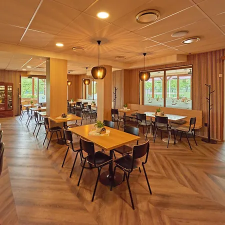 Hotel Benedikt *