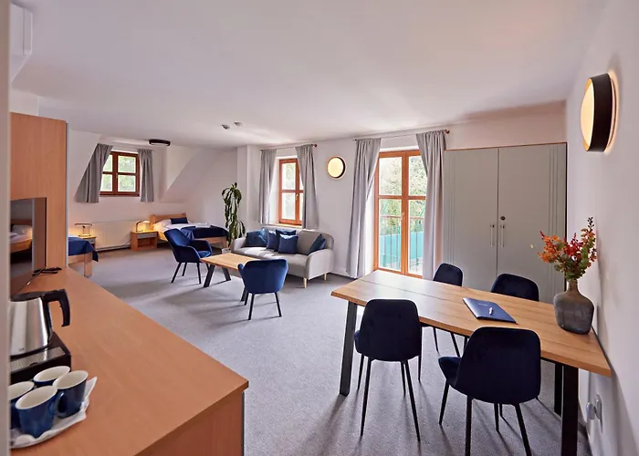Benedikt Hotel *
